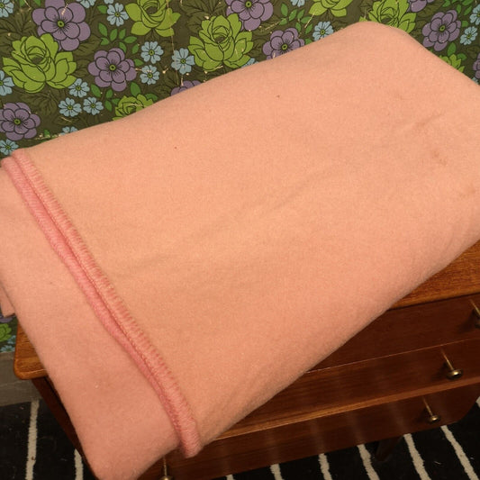 Vintage wool blanket discount with satin trim